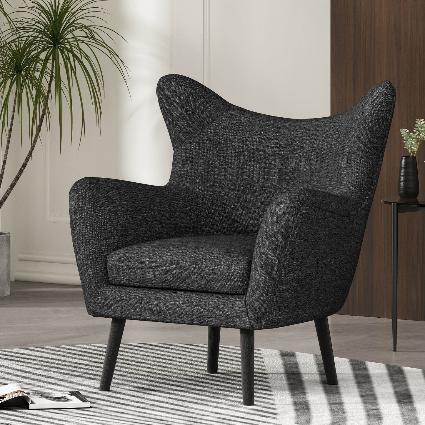 ARM CHAIR